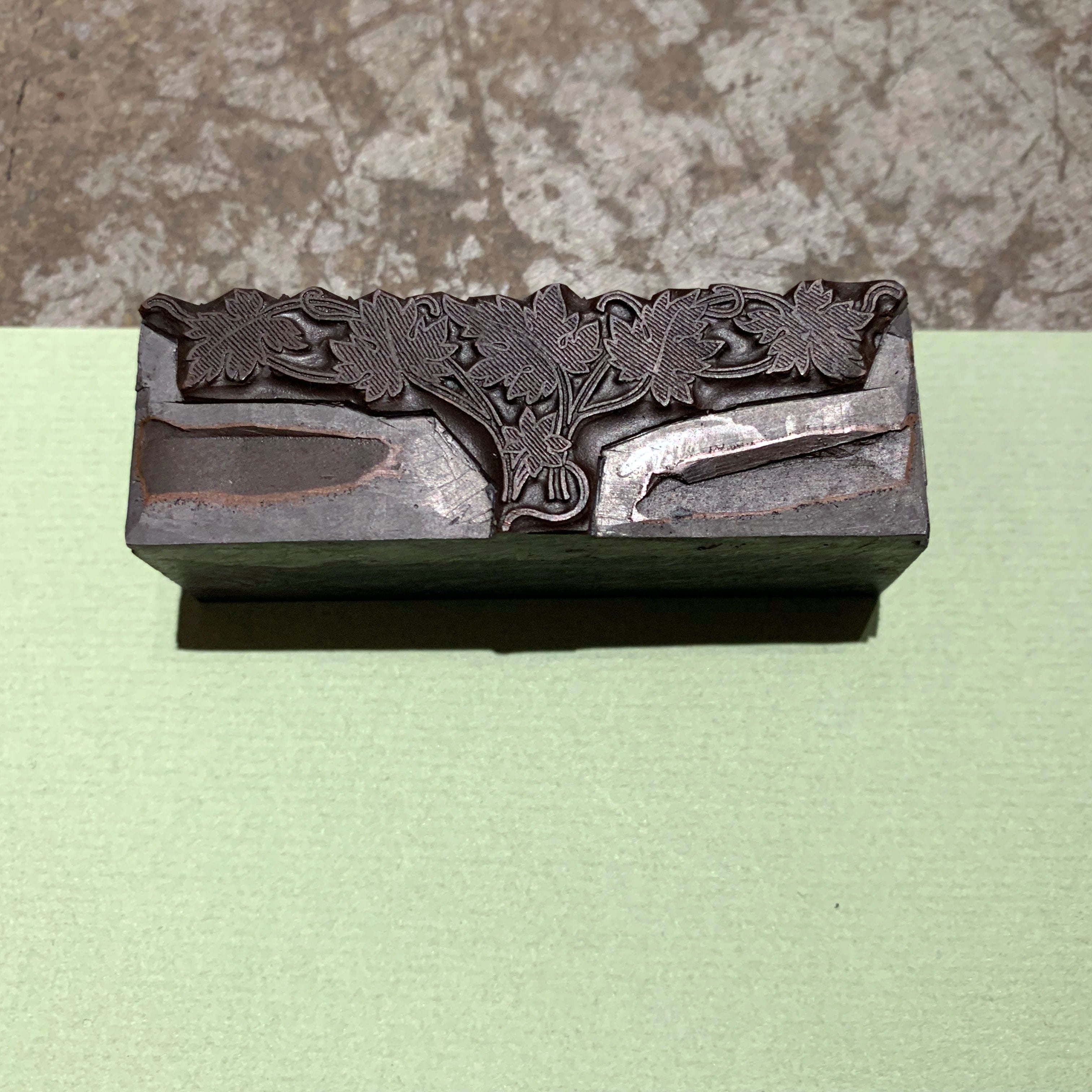 Green leaf letterpress notepaper set